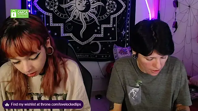 lovelockedlips online show from 15, 10, 2025