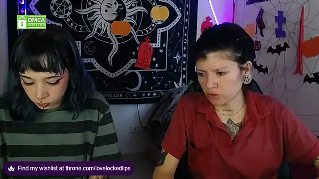 lovelockedlips online show from 2, 11, 2025