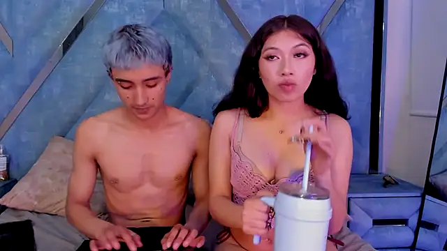 LauryAndNarem69 online show from 14, 11, 2025