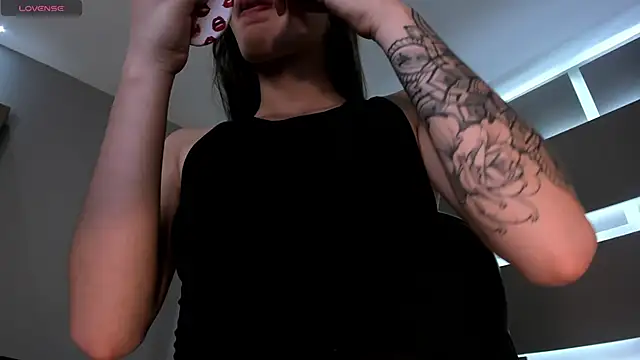 MaiaCollins online show from 20, 10, 2025