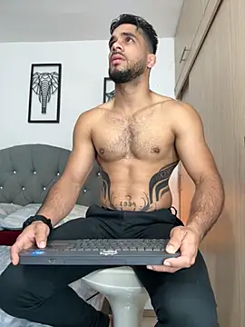 Maximiliano ford online show from 25, 9, 2025