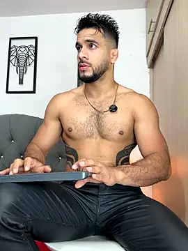 Maximiliano ford online show from 15, 11, 2025