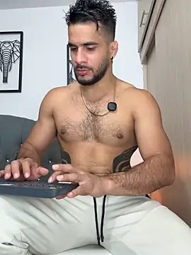 Maximiliano ford online show from 6, 1, 2026