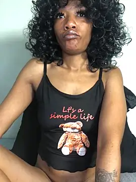 Snapshot of Miss__Mandy chatting on 13, 9, 2025 Miss Mandy online show from 13, 9, 2025