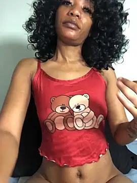 Snapshot of Miss__Mandy chatting on 27, 10, 2025 Miss Mandy online show from 27, 10, 2025