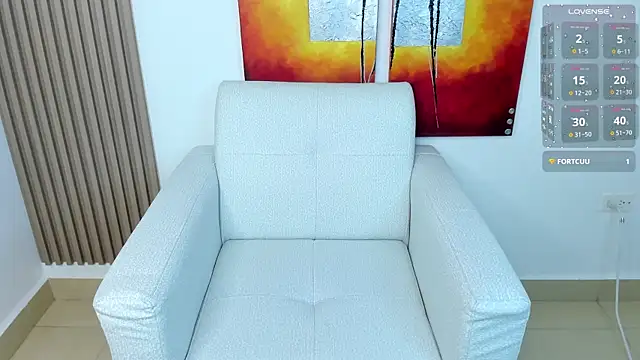 Layla arabelle online show from 19, 3, 2025