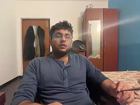 pleasantsquirrel online show from 3, 2, 2026