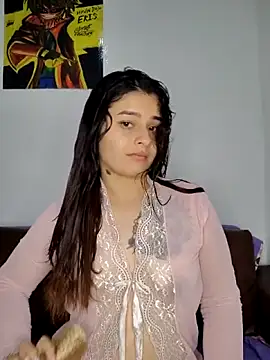 Snapshot of LilithAndKai chatting on 9, 11, 2025 LilithAndKai online show from 9, 11, 2025