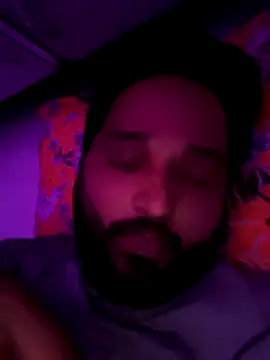 Snapshot of John96999 chatting on 21, 3, 2025 John96999 online show from 21, 3, 2025