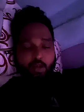 Snapshot of John96999 chatting on 27, 9, 2025 John96999 online show from 27, 9, 2025