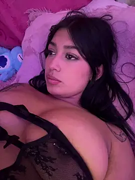 KatianPierce online show from 16, 5, 2026