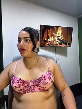 pareja curiosa19 online show from 16, 5, 2026