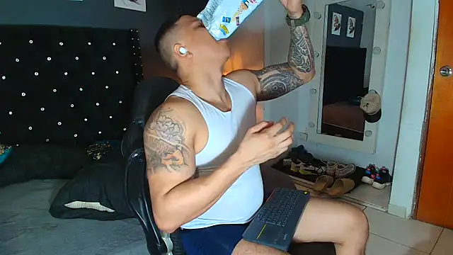 Snapshot of ethan_dalton_ chatting on 22, 9, 2025 ethan dalton online show from 22, 9, 2025