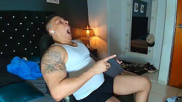 Snapshot of ethan_dalton_ chatting on 23, 9, 2025 ethan dalton online show from 23, 9, 2025