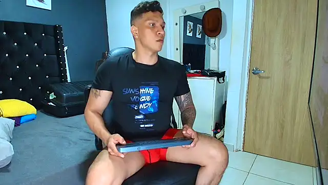 ethan dalton  online show from 12, 4, 2026