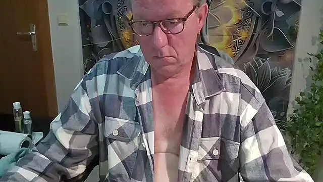 JamesBauer online show from 9, 11, 2025