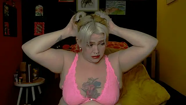 Snapshot of FilthyCuteOlivia chatting on 10, 2, 2026 FilthyCuteOlivia online show from 10, 2, 2026