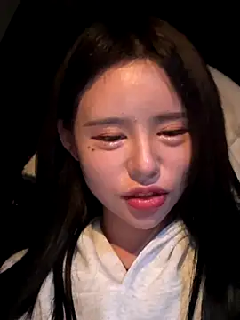 Snapshot of tangju7 chatting on 16, 11, 2025 tangju7 online show from 16, 11, 2025