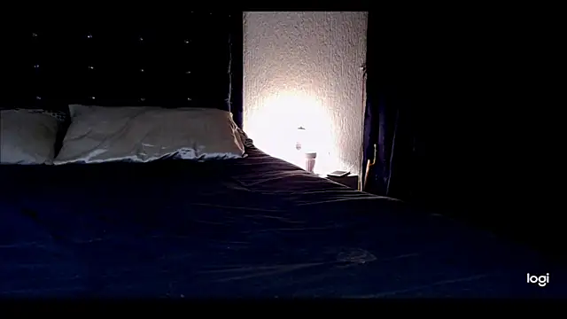 Snapshot of andrea_gomes_ chatting on 28, 9, 2025 andrea gomes online show from 28, 9, 2025