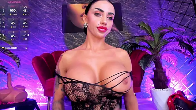 Snapshot of IzabelaTessa chatting on 8, 6, 2026 IzabelaTessa online show from 8, 6, 2026