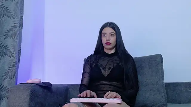 Misscarolsph online show from 10, 3, 2026