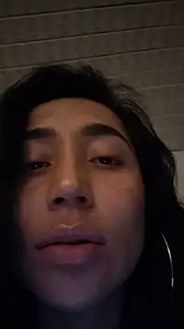 Elowyn online show from 9, 11, 2025