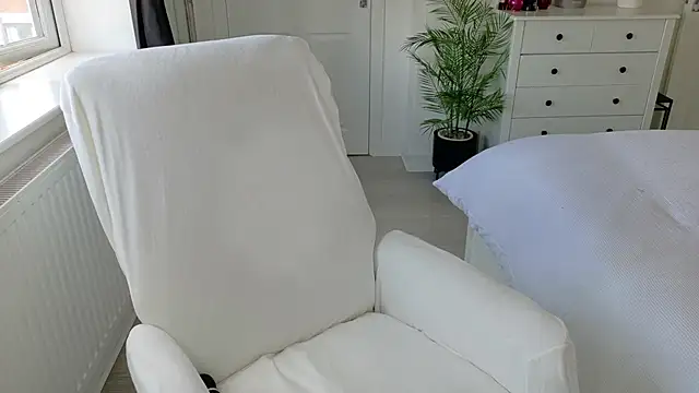 Snapshot of Missalex_xo chatting on 28, 6, 2026 Missalex xo online show from 28, 6, 2026