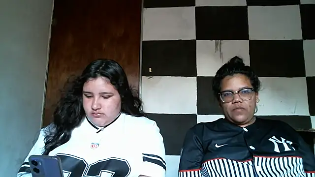 Valeria Tiffany online show from 7, 4, 2026