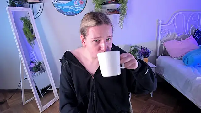 Jes Solar online show from 12, 10, 2025