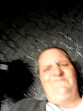 MissQueenBeex online show from 17, 9, 2025