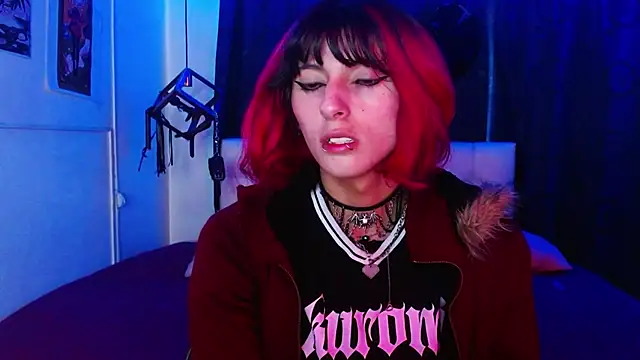 goth minerva online show from 11, 11, 2025