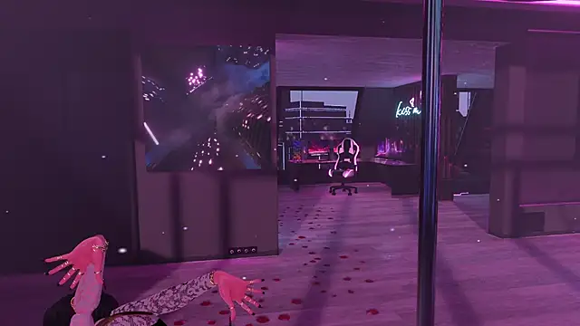 Snapshot of wittleweeel2 chatting on 8, 11, 2025 wittleweeel2 online show from 8, 11, 2025