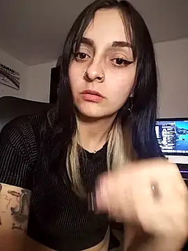 Snapshot of KARINNA__RAVEN chatting on 1, 3, 2026 KARINNA RAVEN online show from 1, 3, 2026