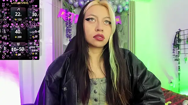 Snapshot of midory_ chatting on 15, 12, 2025 midory online show from 15, 12, 2025