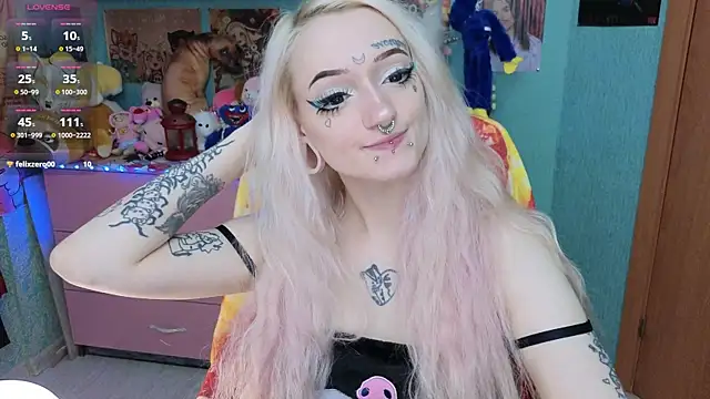 Snapshot of Manuela_unicorn chatting on 17, 11, 2025 Manuela unicorn online show from 17, 11, 2025