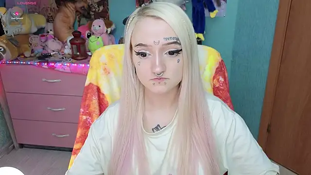 Snapshot of Manuela_unicorn chatting on 26, 11, 2025 Manuela unicorn online show from 26, 11, 2025