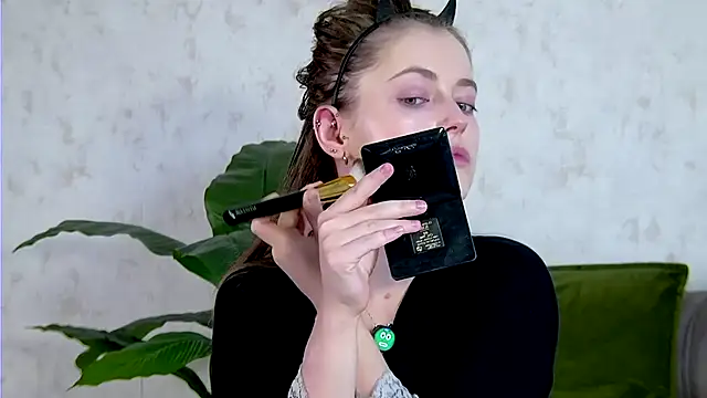 Snapshot of AshleyD_ chatting on 3, 10, 2025 AshleyD online show from 3, 10, 2025