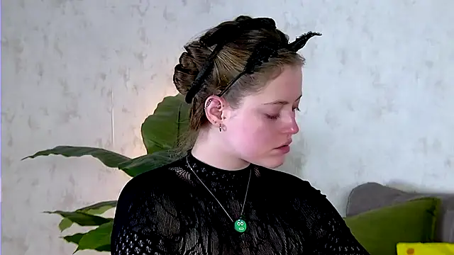 Snapshot of AshleyD_ chatting on 22, 11, 2025 AshleyD online show from 22, 11, 2025