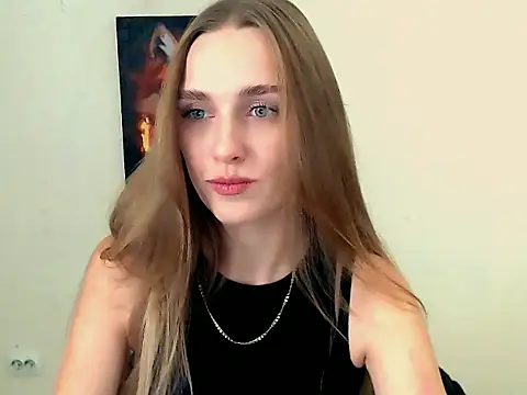 Snapshot of Doll_Angelina chatting on 3, 10, 2025 Doll Angelina online show from 3, 10, 2025