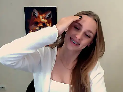 Snapshot of Doll_Angelina chatting on 14, 10, 2025 Doll Angelina online show from 14, 10, 2025