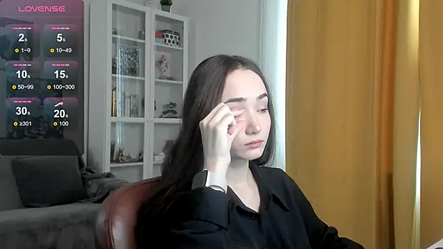 Snapshot of Lillllos chatting on 24, 11, 2025 Lillllos online show from 24, 11, 2025