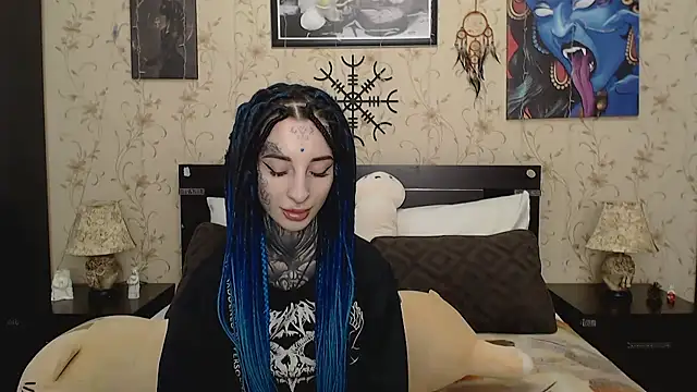 Velvetbat online show from 4, 2, 2026