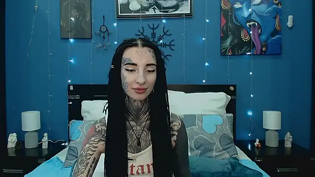 Snapshot of Velvetbat chatting on 19, 7, 2026 Velvetbat online show from 19, 7, 2026