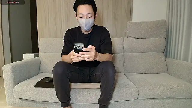 i am Hiro online show from 26, 6, 2026