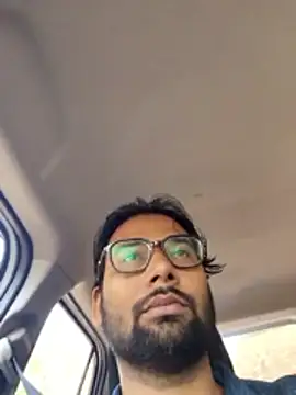 Snapshot of UAjit chatting on 7, 5, 2026 UAjit online show from 7, 5, 2026