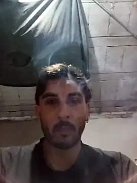 Snapshot of Tiococo420 chatting on 6, 10, 2025 Tiococo420 online show from 6, 10, 2025