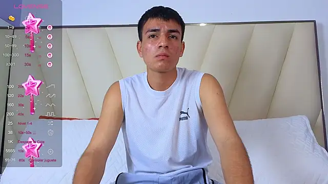 Snapshot of Hotboy21_ chatting on 31, 10, 2025 Hotboy21 online show from 31, 10, 2025