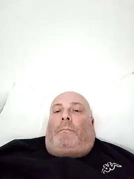 Alexis Bull online show from 21, 3, 2025