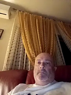 Alexis Bull online show from 27, 9, 2025