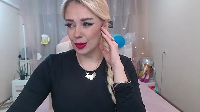 KatrinaCharm online show from 25, 9, 2025